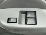 パワーウィンドウのスイッチです