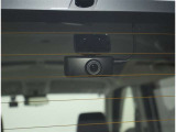 リヤ用ドライブレコーダー装備!これがあれば、相手方が危険運転をしてきた場合などでも客観的に証明でき、事故や事件の直接的な証拠の確保にも生り得ます。