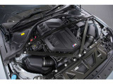出力460psを発生するS58型3.0L直列6気筒ツインターボエンジン。オイル漏れ・異臭などの異常は見受けられず、きれいな状態を保っています。