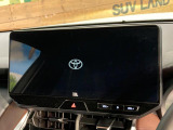 【12.3インチワイドナビ】高級感とインパクトのある大型ワイドナビを装備。各種オーディオ操作はもちろん、横長ワイド画面でのマップ2分割表示など、利便性も高いナビです♪