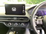 ホンダ純正コネクト対応メモリーナビ搭載ですので、遠距離へのお出かけもお任せください。