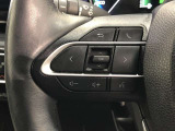 【ステアリングスイッチ】左です。ハンドルから手を離さず、運転に集中したまま手元でオーディオ操作等ができます。