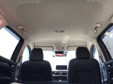 天井も綺麗です☆私は中古車を見るときに天井を良く見るようにしています☆ここが綺麗な車は車内が綺麗なことが多いです☆