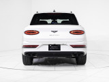 ベンテイガ アズール 4WD 