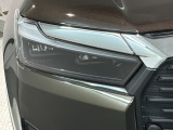 LEDヘッドライトは、点灯の瞬間から最大光量を発揮し、突然暗くなるトンネルなどでの安定感を高めます。