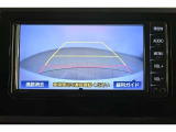 バックガイドモニターで、後方を確認しながら安心して駐車することができます。運転初心者も熟練者も必須の機能ですよ!