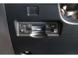 高速道路の利用時に便利なETC。料金所での停車や小銭を探す手間がなくなり快適です♪見た目もすっきりとしたビルトインタイプを装備しています。
