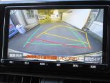 バックガイドモニターで、後方を確認しながら安心して駐車することができます。運転初心者も熟練者も必須の機能ですよ!