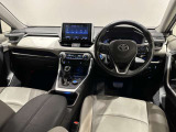 視界広がる、開放的な運転席です!