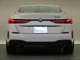BMWのお車は、走行の安定性とコーナリングの良さを追求し、思い通りにハンドルの操作可能です。試乗車もご用意しておりますので、ぜひ&ldquo;駆け抜ける歓びをご体感ください!