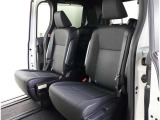 ゆとりある広々とした車内空間は、ドライブを始め買い物やレジャーなど、幅広く活躍します。一人でもみんなとでもお出かけを楽しみましょう!