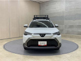 お車購入のポイントとなるフロントマスクです。上質で迫力あるデザインですね☆☆