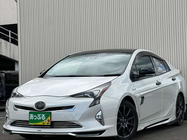 トヨタ プリウス 1.8 S セーフティ プラス ツートーン の中古車詳細