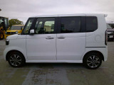 N-BOXカスタム  カスタム 660 4WD