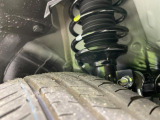 お車を安心してお乗りいただく為には、足回りの定期点検が欠かせません。サービスサポート(有償保証)では無料点検もご提供しており、安心のカーライフをお過ごしいただけるサポート体制が整っています。