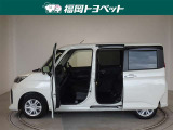 両側パワースライドドア付きだから、狭い駐車スペースなどでの 乗り降りラクラク!小さなお子さまのいるご家庭には嬉しい装備。