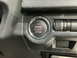 ワンプッシュでエンジンのスタート、ストップが出来て便利です。