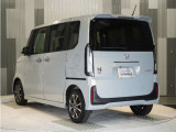 色々なお店で販売しているHonda車ですが、アフターサービスも全てお任せ頂けるのは「HondaCars正規販売店」だけ!ご納車後もお住まいの地域の販売店にて アフターサービスをお任せいただけます。