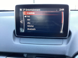Bluetoothに接続することで、スマートフォンに入っている音楽アプリを車内で楽しめたり、通話が出来ます♪