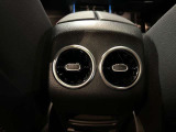 総在庫で600台ほどの取り扱いがございます。弊社デモカー使用の車両やメーカー使用の車両などもご紹介ができます。