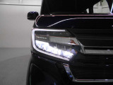 最新のLEDヘッドライトで、より明るく遠くまで照らします!