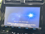 【大画面ナビ】人気の大型9インチナビを装備。存在感のある大画面はインパクト大!ナビ利用時のマップ表示は見やすく、テレビやDVDは臨場感がアップ!いつものドライブがグッと楽しくなります♪