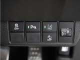 ◆障害物センサー◆車庫入れの時などに近くに障害物がある場合、障害物までの距離を音で知らせてくれます。