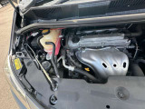エンジンルームも綺麗に洗浄してから納車致します。普段あまり見ることが無い箇所だからこそ綺麗だと感動しますよね(*&acute;▽`*)