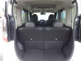 お買い物袋などの荷物をたっぷり積んでいただけます☆