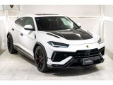 ウルス ペルフォルマンテ 4WD 