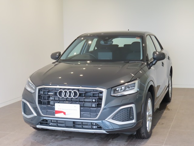 アウディ Q2 