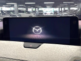 【大画面ナビ】人気の大型12インチナビを装備。存在感のある大画面はインパクト大!ナビ利用時のマップ表示は見やすく、テレビやDVDは臨場感がアップ!いつものドライブがグッと楽しくなります♪