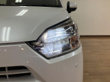 LEDヘッドライトも装備です!