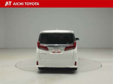 『TOYOTA認定中古車』は「まるごとクリーニング」で綺麗な内外装、「車両検査証」はプロによるチェック、買ってからも安心の「ロングラン保証」、3つの安心安全を標準装備したトヨタのブランドU-Carです