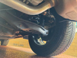 お車を安心してお乗りいただく為には、足回りの定期点検が欠かせません。サービスサポート(有償保証)では無料点検もご提供しており、安心のカーライフをお過ごしいただけるサポート体制が整っています。
