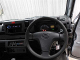 運転席に座ると☆こんな感じです♪