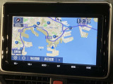いまや必須装備「ナビゲーション」搭載!知らない場所に、スイスイッとドライブ。なんて便利な機能でしょうか?もう、これなしではハンドルを握れませんね!でも、運転中の操作は危険ですのでご注意ですね♪