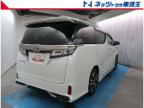 【パワーバックドア】パワーバックドア付きです。重たいバックドアの開閉もボタン一つで楽々♪