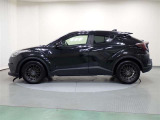 C-HR ハイブリッド 1.8 S LED エディション 