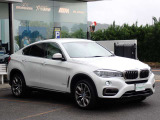 BMW在庫保有台数常時100台以上!ご来店の際はBMW本店(厚木市下荻野140-1)にご来店ください!弊社自慢の全天候型ショールーム!BMW在庫保有台数常時100台以上ございます!