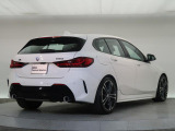 一目で伝わるBMW特有のスポーティーなプロポーションは、BMWの走行性能を生み出すのに欠かせない要因の一つです。細部まで拘りぬいたお車をぜひ一度ご覧ください!