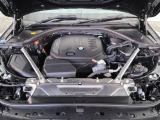 安心のBMW認定中古車は100項目の箇所を徹底的にチェック致します。機械的な箇所や電気系、コンピューターなどをご納車前に点検し、交換基準に達した部品は全て新品に修理返品した後にご納車致します。