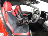 スタイリッシュな室内で運転もしやすいです♪使い勝手の良い配置も考えられています!!