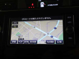 【ナビゲーション】装着車です、初めての道の案内はもちろん!音楽やラジオ等を聞きながらのドライブもお楽しみ頂けそうですね!