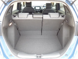 ◆定員乗車時のカーゴルームです。普段のお買い物の荷物やたくさんの収納が可能です。