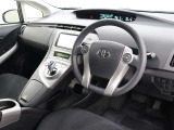 運転席廻りです。