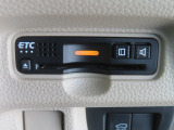 ナビゲーション連動ETC車載器です。料金所のETCレーンへの誘導やナビ画面での利用履歴・料金確認などが可能です。納車前にはセットアップ完了!カードを差し込むだけで、ごり利用いただけます。