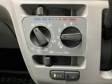もちろんエアコンも装備ですよ♪