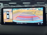 【360&deg;ビューモニター】専用のカメラにより、上から見下ろしたような視点で360度クルマの周囲を確認することができます☆縦列駐車や幅寄せ時に活躍してくれます♪