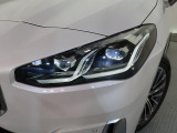 クラックの入りやすい輸入車のヘッドライトへコーティング・クリア施工も承っておりますので、どうぞお気軽にご相談ください!